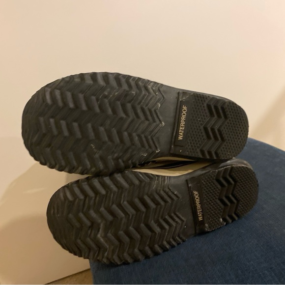 Sorel Joan of Arctic Reserve Cowhide waterproof boots - Picture 7 of 9